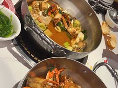 -七欣天香辣蟹火锅(闵行浦江欢乐颂店)