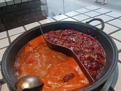 -贰回巷火锅馆(钟楼店)