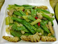 马拉盏香芹爆鲜鱿-海宝酒家(中山四路店)