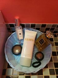 -杉惠素颜美妆皮肤管理中心