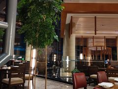-松山湖凯悦酒店·Café自助餐厅·周末火舞秀表演