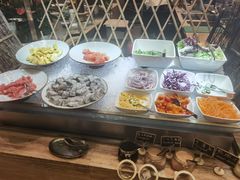 -松山湖凯悦酒店·Café自助餐厅·周末火舞秀表演