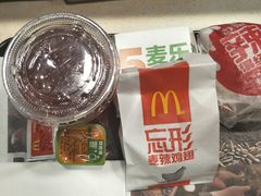 忘形麦辣鸡翅-麦当劳(百联西郊购物中心店)