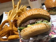 -The Habit Burger Grill 哈比特汉堡(爱琴海店)