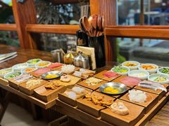 -银米·云南传统过桥米线(双廊黑金冠店)