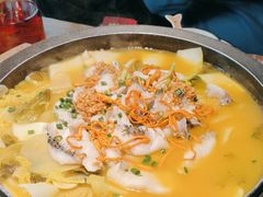 -山城外·非遗酸菜鱼(蜀都万达店)