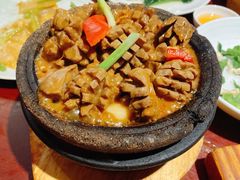 石锅手打牛肉丸-潮堂(环球金融中心店)