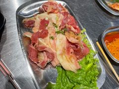 -马路牙子烧烤音乐酒馆(望京店)