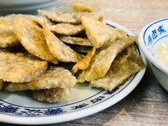 老北京炸灌肠-门框胡同百年卤煮(新街口店)