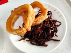 焦圈-老磁器口豆汁店(天坛店)
