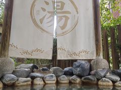 -张家港金凤凰度假村温泉