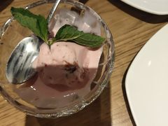 -必胜客(新中纬店)