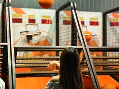 -极限PLAY运动娱乐新世界·团建派对表演休闲馆·室内高空游乐园