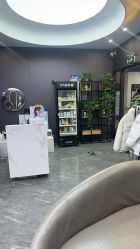 -藤野造型烫染·漂发