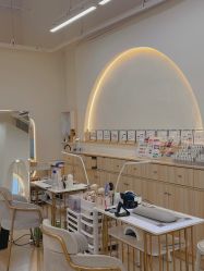 -初心纹眉洗眉·美睫专业店