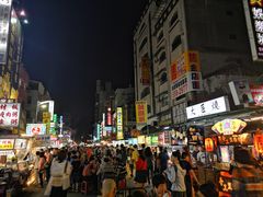 -六合夜市