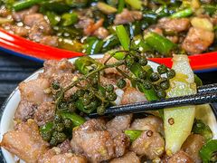-江湖黑大兔(杨家坪店)