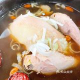 美容养颜、滋补身体的参鸡汤，绝不能错过😘