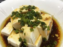 小葱拌豆腐-杨记大丰收鱼庄(国贸店)