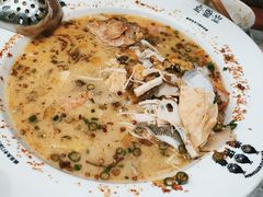 -渔语鱼新川菜Bistro(万象天地店)