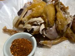 -头上红煨盐鸡·非遗院子餐厅