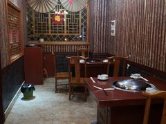 -象牙山铁锅炖(汇东郦城店)