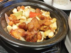 金不换三杯鸡煲-高第街56号港式餐厅·精选(世茂广场宽厚里大明湖店)