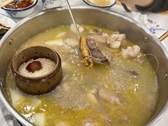 -朴小妹人参鸡汤火锅(长白山万达店)