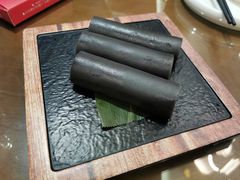 香滑黑芝麻卷-喜喜酒家·纯手工点心·粤菜