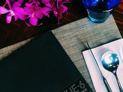 -YUE·6·西式融合餐厅(外滩六号店)