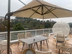 -华凌山庄·隐湖栖