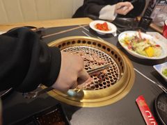 -極屋鮨牛 · 烧肉酒场(时代C馆店)