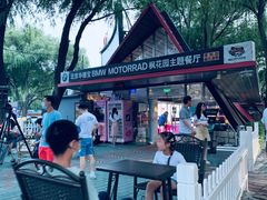 -枫花园汽车电影院(朝阳公园店)