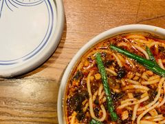 小锅米线-云海肴·汽锅鸡·云南菜(天山百盛优客店)