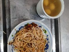 -高师傅特色米粉汤包(建设路店)