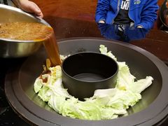 -粘豆包铁锅炖二部(温泉街店)