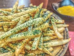 -YULOI予乐炸鸡(平乐店)