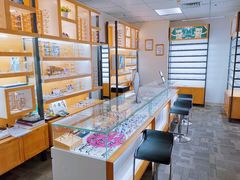 -LOGO眼镜·蔡司品牌折扣店(龙华清湖店)