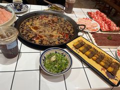 -旧街市鲜货老火锅(大光路店)