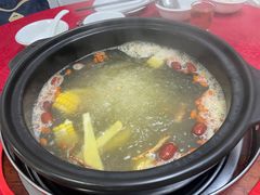 -花苑美食横琴生蚝火锅(拱北粤华路店)