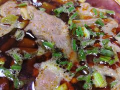 生烫鲜牛肉粉-江三王记牛杂馆(总店)