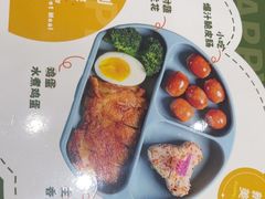 -西语炭烧牛排·西厨(石龙店)