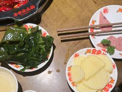 -牛市坎火锅(建设路店)