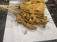 -郑贵初烧烤·烤凤爪的发明者(王家湾店)