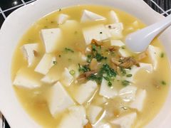 蚌肉豆腐-鼎鲜·蟹农渔水·阳澄湖大闸蟹·农家乐(美人腿店)