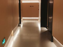 -快乐大桶水养生足浴SPA(前兴路店)