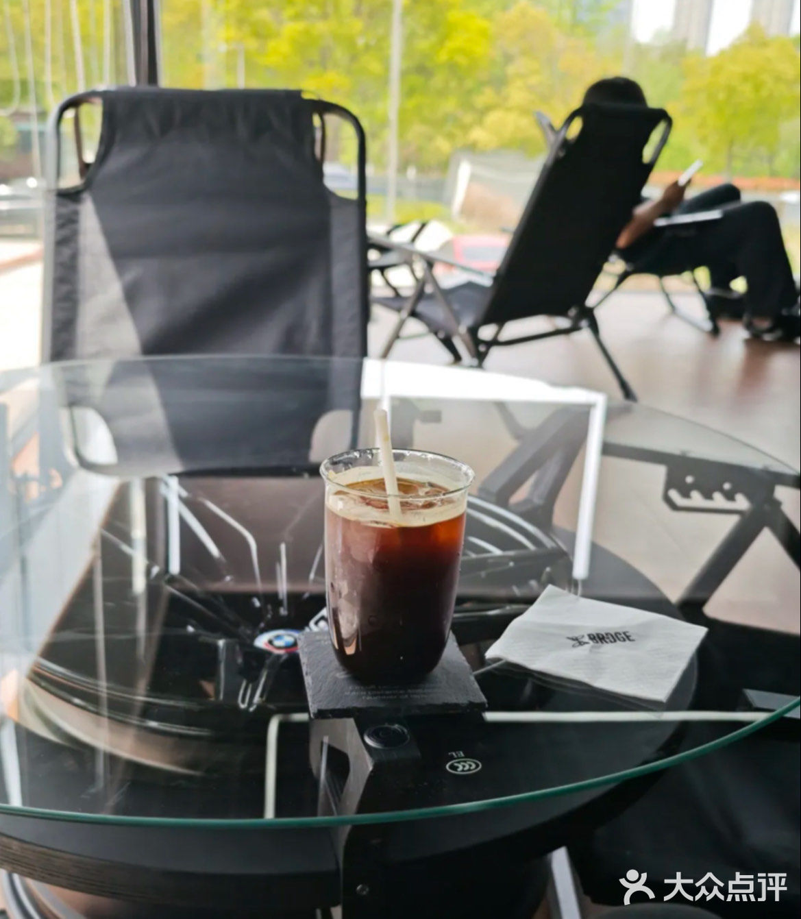 ☕️在这家咖啡店，一口咖啡，承包一整天的惬意！