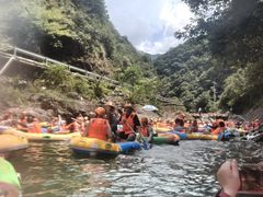 -安吉龙王山峡谷漂流