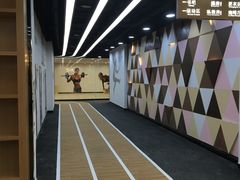-金摩尔健身游泳(万象城鼎丰大厦店)