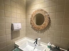 -九间泰·泰式古法按摩SPA(环贸iapm店)